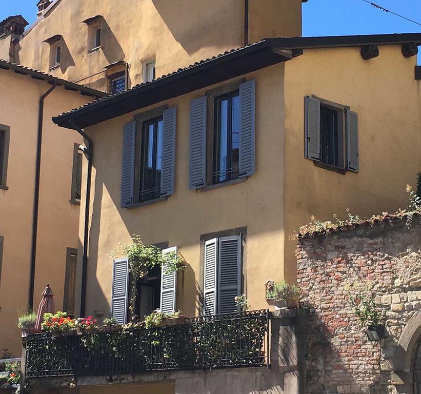 Porta 22 Charme&Relax Apartment Bergamo Exterior foto
