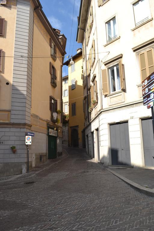 Porta 22 Charme&Relax Apartment Bergamo Exterior foto